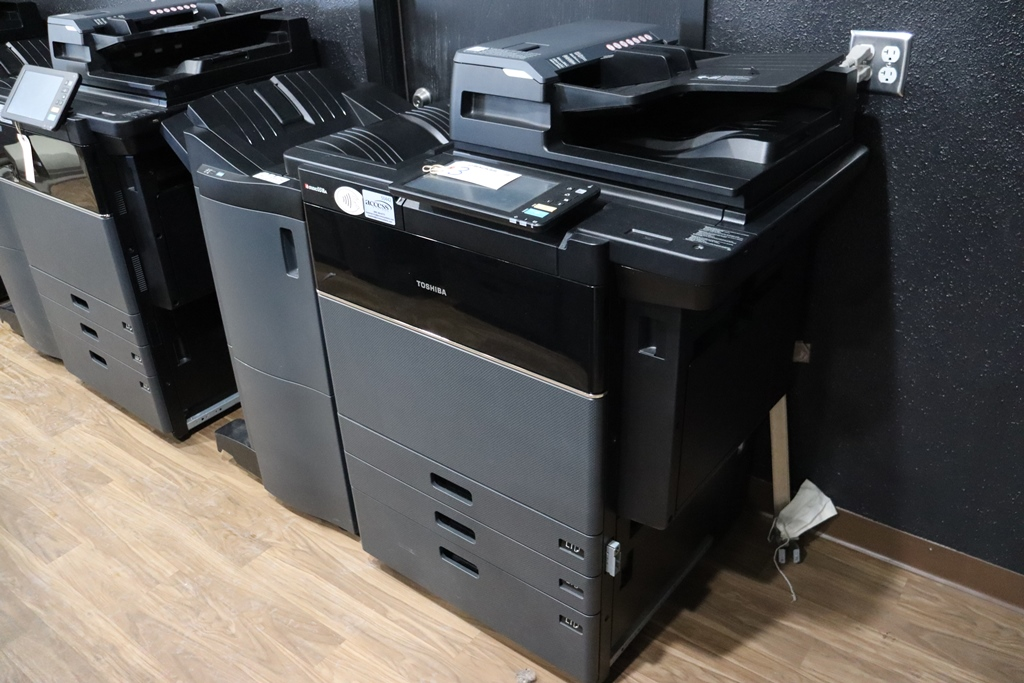 Item Image for 18 Copiers/printers