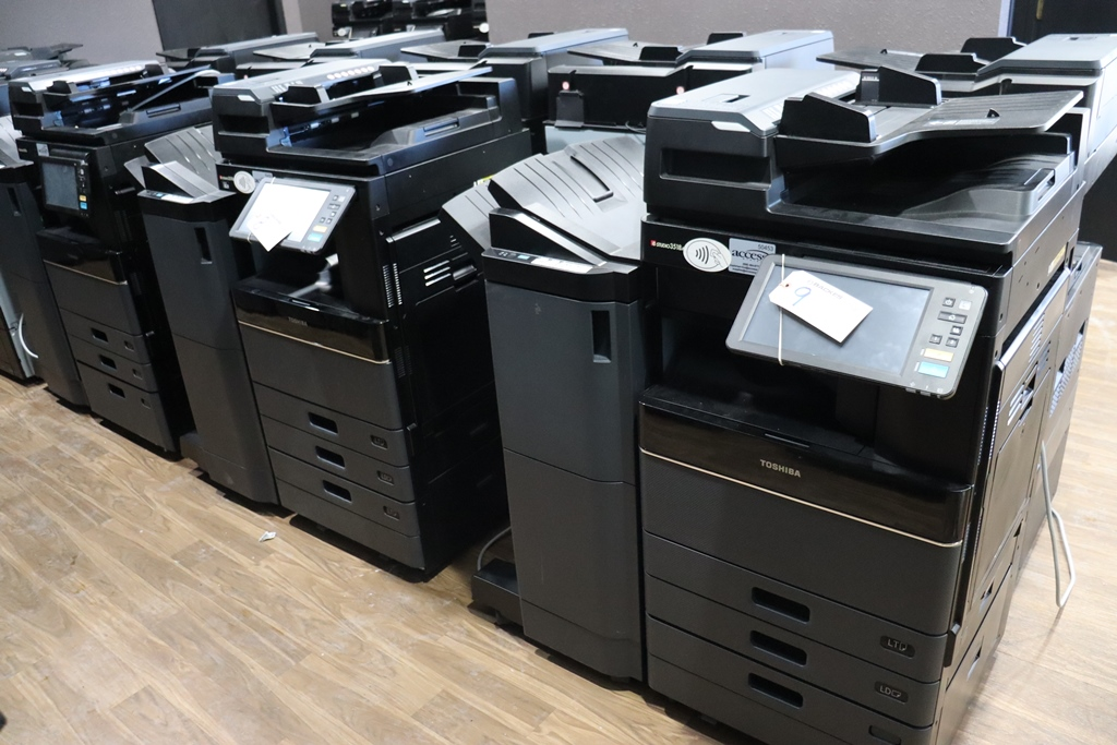 Item Image for 18 Copiers/printers