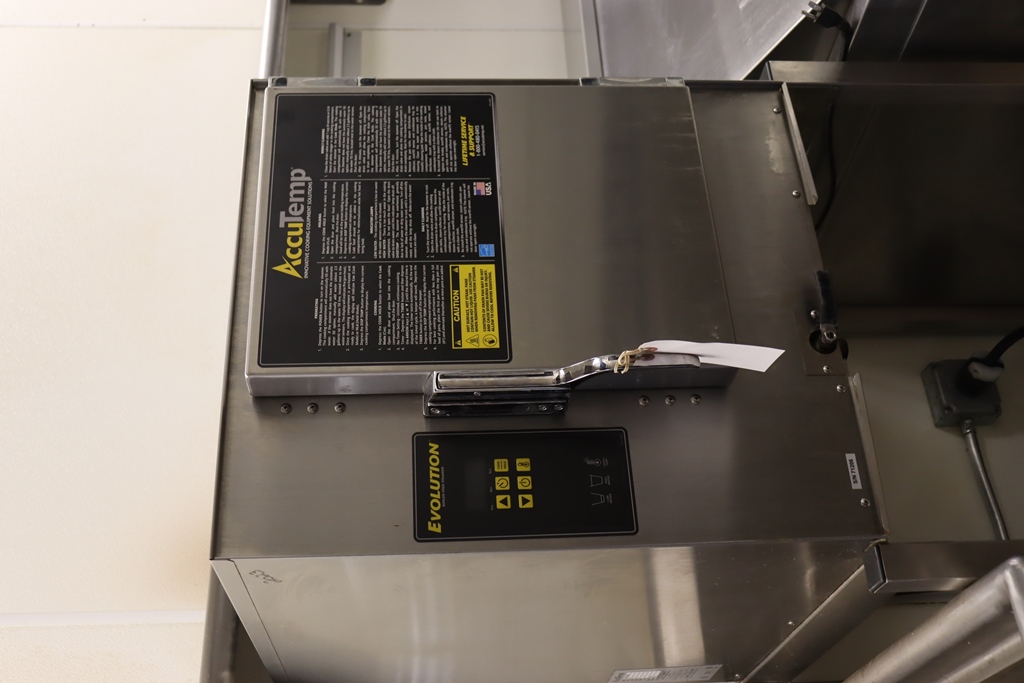 Item Image for Rolling Smoke Barbeque