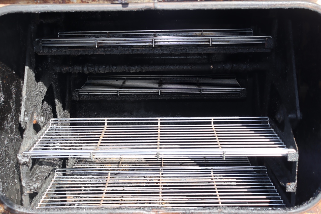 Item Image for Rolling Smoke Barbeque