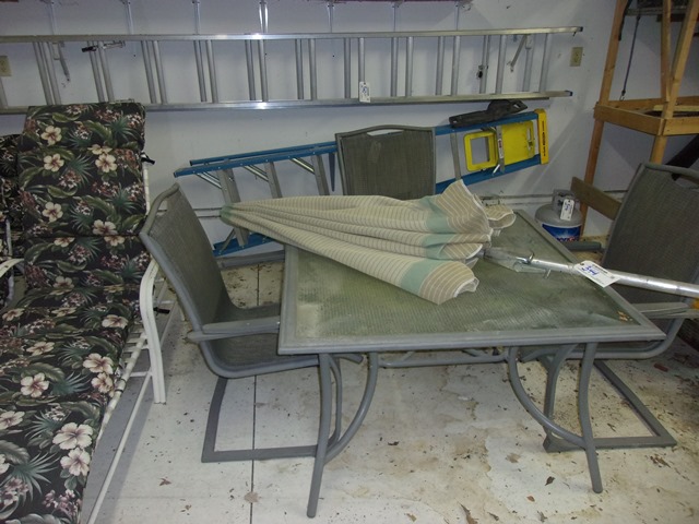 Item Image for Late Dave & Barbra Baum Estate