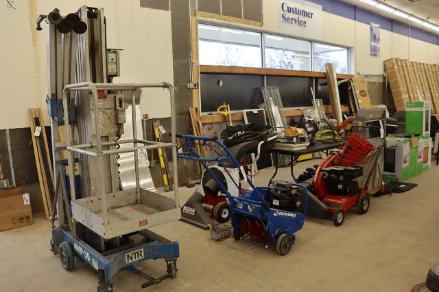 Item Image for Mowers, Genie Man Lift, Snowblowers, Retail Related & More