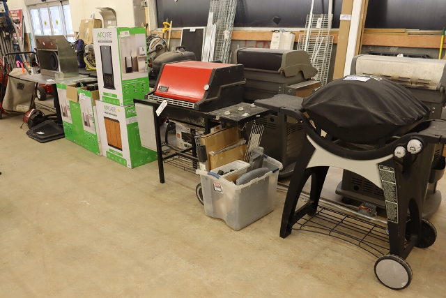 Item Image for Mowers, Genie Man Lift, Snowblowers, Retail Related & More