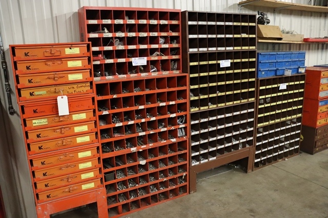 Item Image for Great offering Snap On, Mac, Matco hand tools , power tools, Car lift, trailer, & other automotive related items