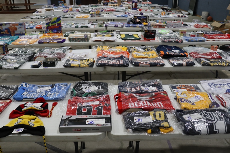 Item Image for Jerseys, Sports Cards, Wall Prints, Rings and More