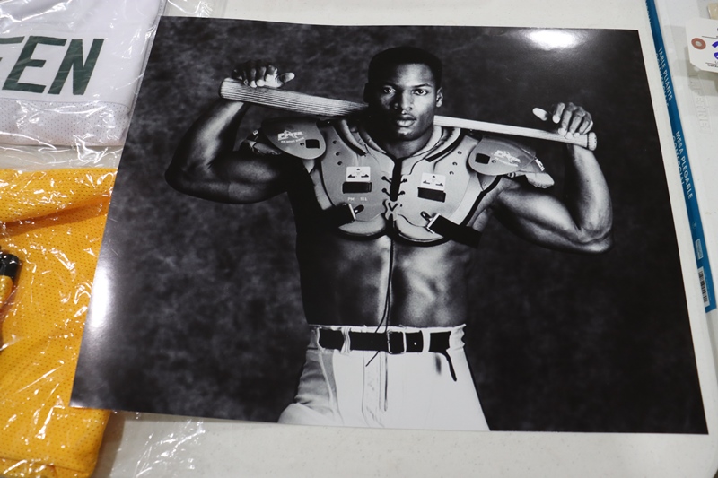Item Image for Jerseys, Sports Cards, Wall Prints, Rings and More