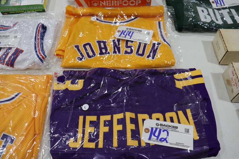 Item Image for Jerseys, Sports Cards, Wall Prints, Rings and More