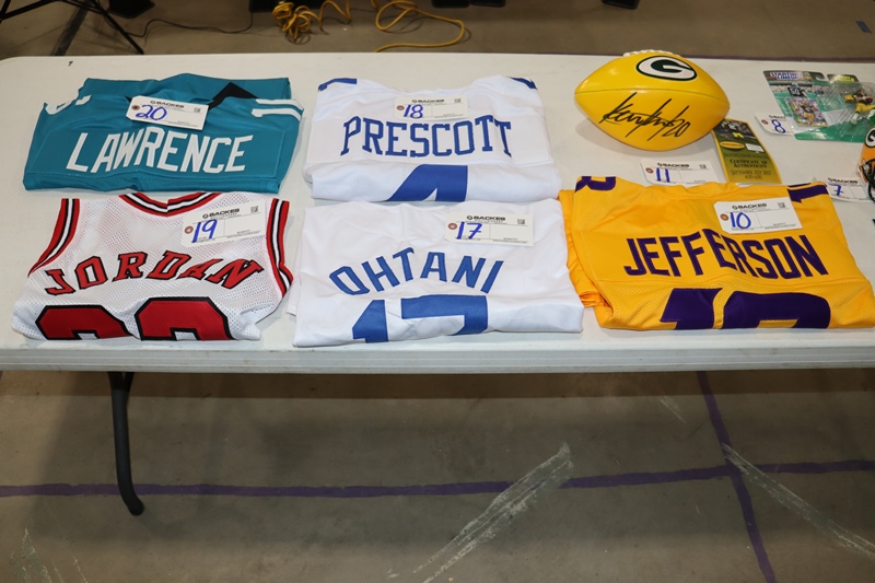 Item Image for Jerseys, Sports Cards, Wall Prints, Rings and More
