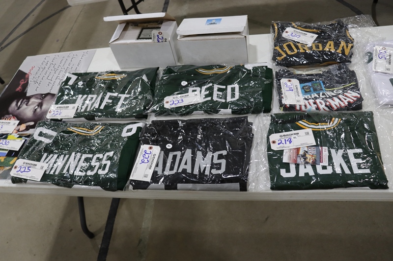 Item Image for Jerseys, Sports Cards, Wall Prints, Rings and More