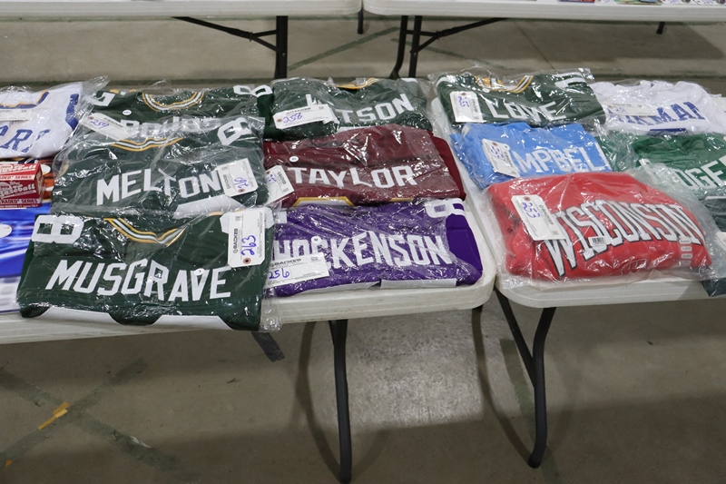 Item Image for Jerseys, Sports Cards, Wall Prints, Rings and More