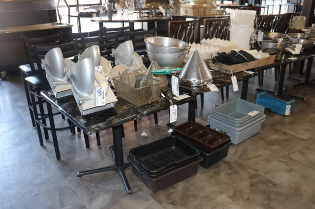 Item Image for One Auction! Large Offering! 1000 lots!