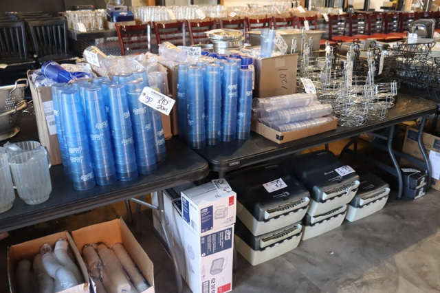Item Image for One Auction! Large Offering! 1000 lots!