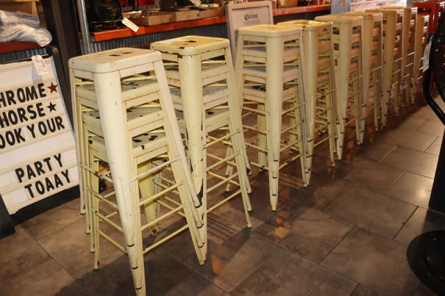 Item Image for One Auction! Large Offering! 1000 lots!