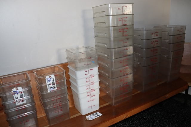 Item Image for 2 Smokers, Full Kitchen, Hi Dollar Signage & More