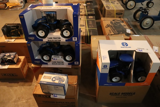 Item Image for 30 pedal cars - Massive amount of Collector Ford Tractors and Cars