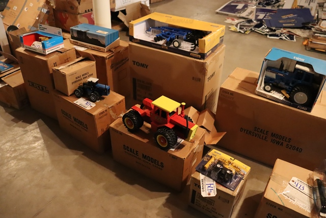 Item Image for 30 pedal cars - Massive amount of Collector Ford Tractors and Cars