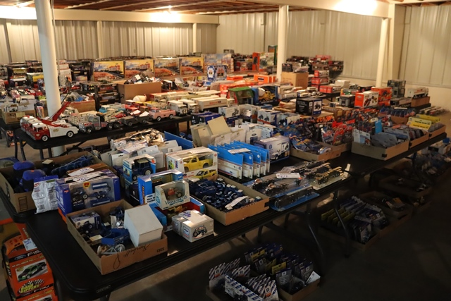 Item Image for 30 pedal cars - Massive amount of Collector Ford Tractors and Cars