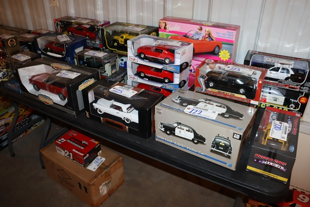 Item Image for 30 pedal cars - Massive amount of Collector Ford Tractors and Cars