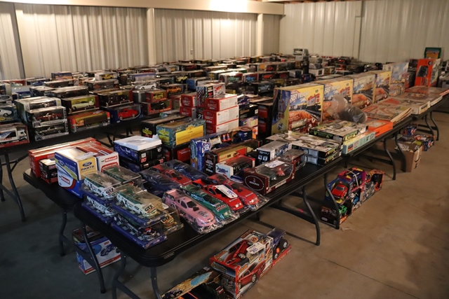 Item Image for 30 pedal cars - Massive amount of Collector Ford Tractors and Cars