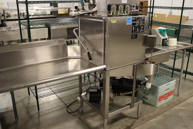 Item Image for Games - Decor - Pallet of LP's - Pizza - Kitchen Equipment - Tap Handle Collection