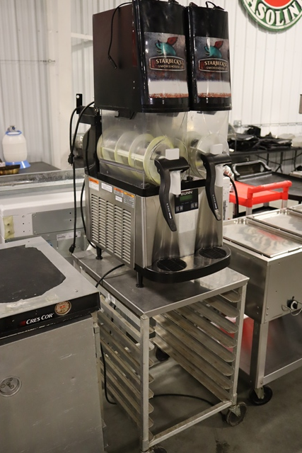 Item Image for Games - Decor - Pallet of LP's - Pizza - Kitchen Equipment - Tap Handle Collection