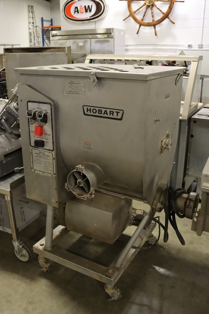 Item Image for Games - Decor - Pallet of LP's - Pizza - Kitchen Equipment - Tap Handle Collection