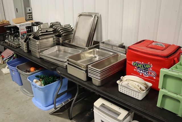 Item Image for Games - Decor - Pallet of LP's - Pizza - Kitchen Equipment - Tap Handle Collection