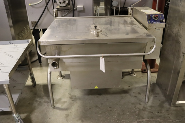 Item Image for Games - Decor - Pallet of LP's - Pizza - Kitchen Equipment - Tap Handle Collection