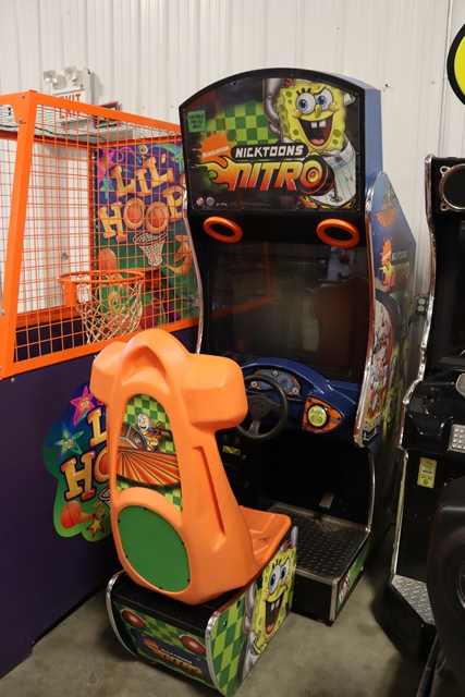 Item Image for Games - Decor - Pallet of LP's - Pizza - Kitchen Equipment - Tap Handle Collection