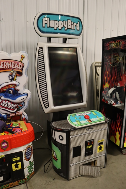 Item Image for Games - Decor - Pallet of LP's - Pizza - Kitchen Equipment - Tap Handle Collection