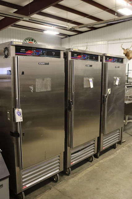 Item Image for Games - Decor - Pallet of LP's - Pizza - Kitchen Equipment - Tap Handle Collection