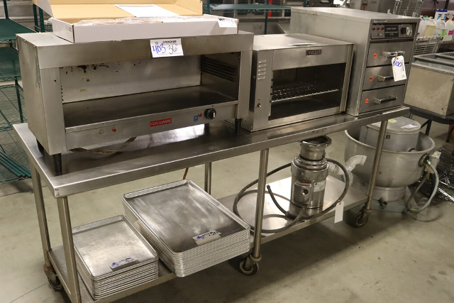 Item Image for Games - Decor - Pallet of LP's - Pizza - Kitchen Equipment - Tap Handle Collection