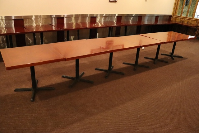 Item Image for Fabulous Seating! - Ice Cubers - Buffets and More