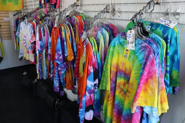 Item Image for Retail store with inventory and displays