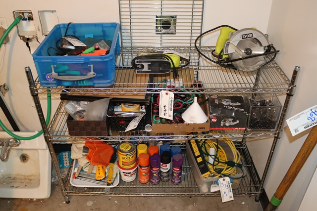 Item Image for Retail store with inventory and displays
