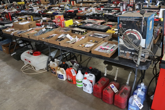Item Image for Huge Offering of Hand & Power Tools, Woodworking & Shop Equipment - Oils & Lubricants