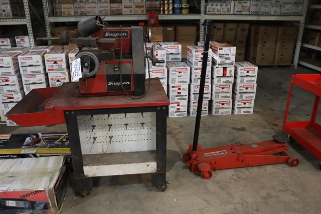 Item Image for Huge Offering of Hand & Power Tools, Woodworking & Shop Equipment - Oils & Lubricants