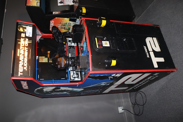 Item Image for Awesome offering of Arcade Games & Pizza Ovens