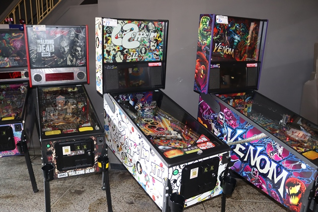 Item Image for Awesome offering of Arcade Games & Pizza Ovens