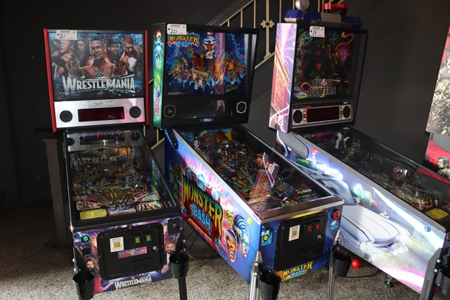 Item Image for Awesome offering of Arcade Games & Pizza Ovens