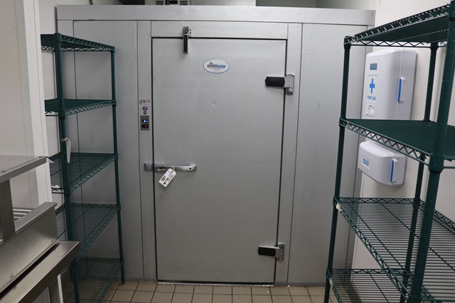 Item Image for Fantastic Like New Walk-In Coolers, Refrigeration, Complete Beer Tap System, Restaurant & Seating Online Auction