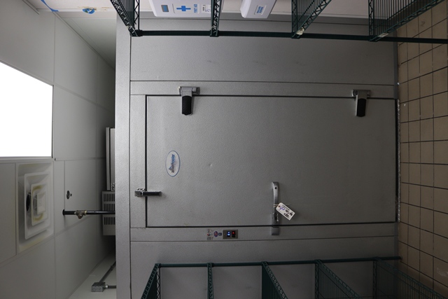 Item Image for Fantastic Like New Walk-In Coolers, Refrigeration, Complete Beer Tap System, Restaurant & Seating Online Auction
