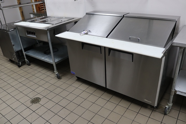 Item Image for Fantastic Like New Walk-In Coolers, Refrigeration, Complete Beer Tap System, Restaurant & Seating Online Auction