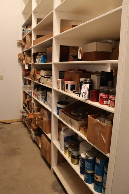 Item Image for New Tires, Clothing, Filters, Oils, Lubricants - 770 Lots!