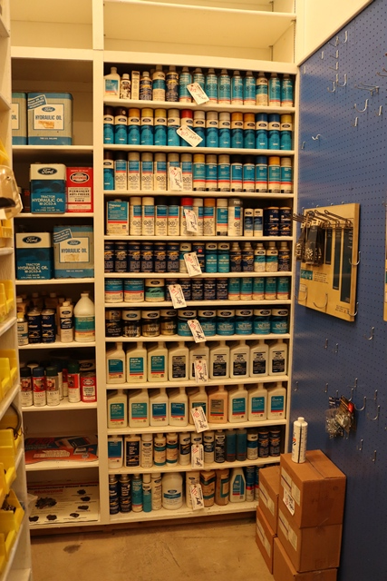 Item Image for New Tires, Clothing, Filters, Oils, Lubricants - 770 Lots!
