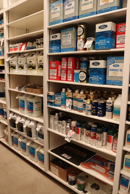 Item Image for New Tires, Clothing, Filters, Oils, Lubricants - 770 Lots!
