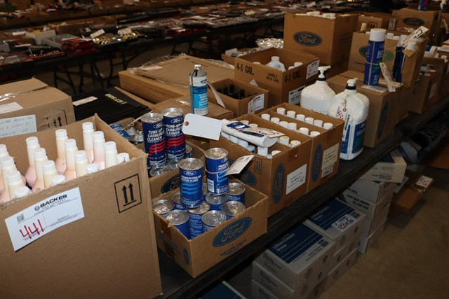 Item Image for New Tires, Clothing, Filters, Oils, Lubricants - 770 Lots!