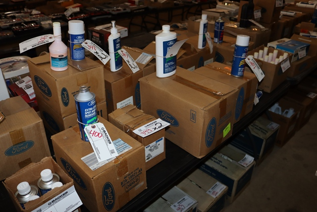 Item Image for New Tires, Clothing, Filters, Oils, Lubricants - 770 Lots!