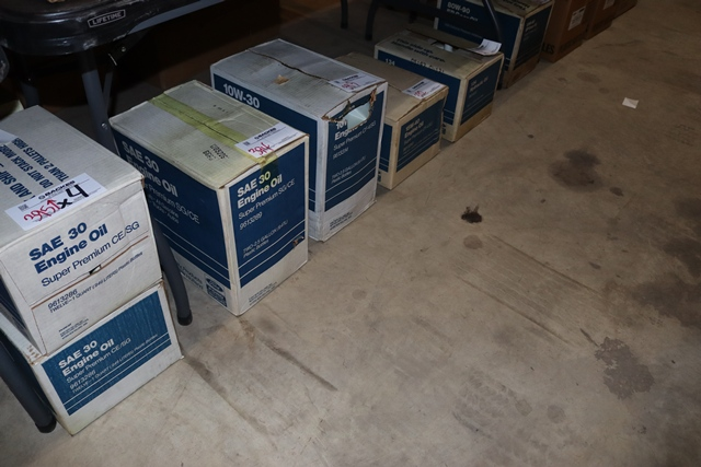 Item Image for New Tires, Clothing, Filters, Oils, Lubricants - 770 Lots!