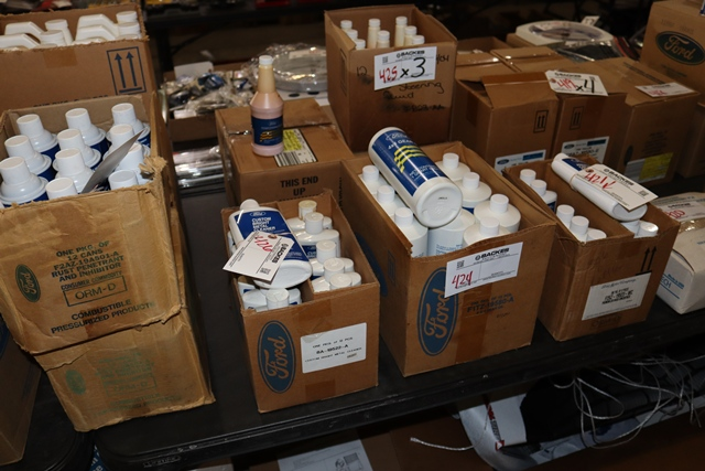 Item Image for New Tires, Clothing, Filters, Oils, Lubricants - 770 Lots!